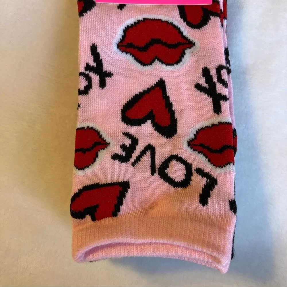 Betsey Johnson pairs betsey